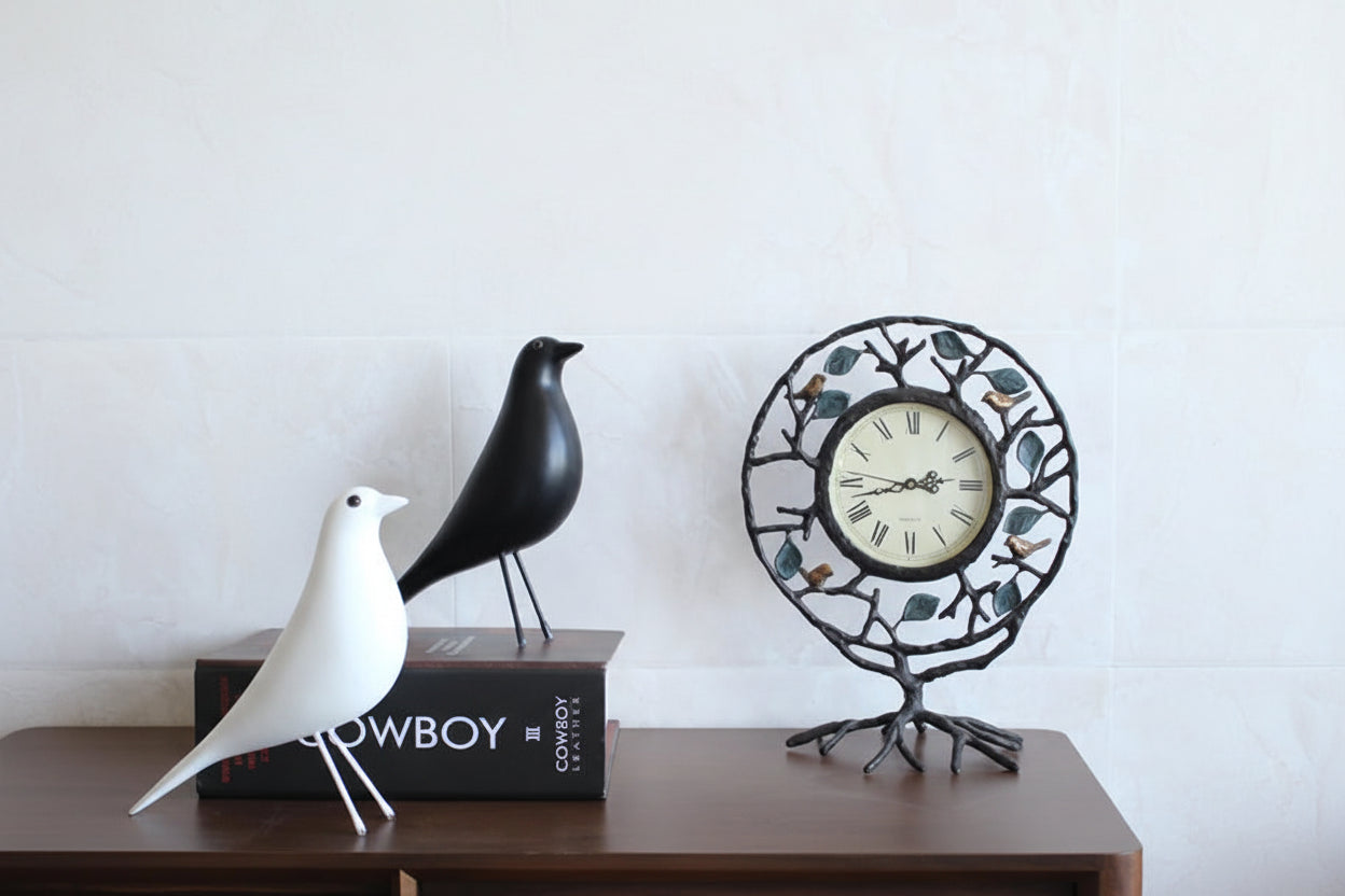 Nordic Artistic Bird Sculpture - Mid-Century Modern Decorative Figurine