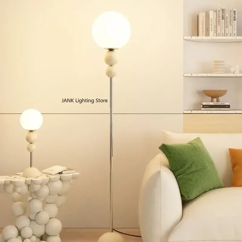 Retro Pop Red Bubble Sphere Table Lamp - Nordic Modern Bedside Orb Night Light