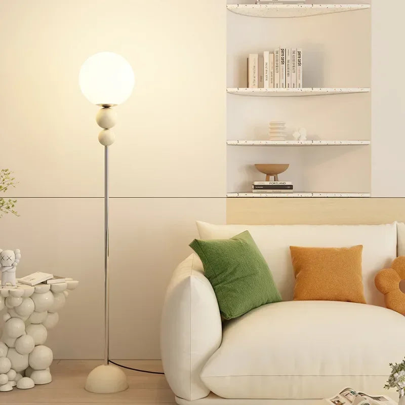 Retro Pop Red Bubble Sphere Table Lamp - Nordic Modern Bedside Orb Night Light